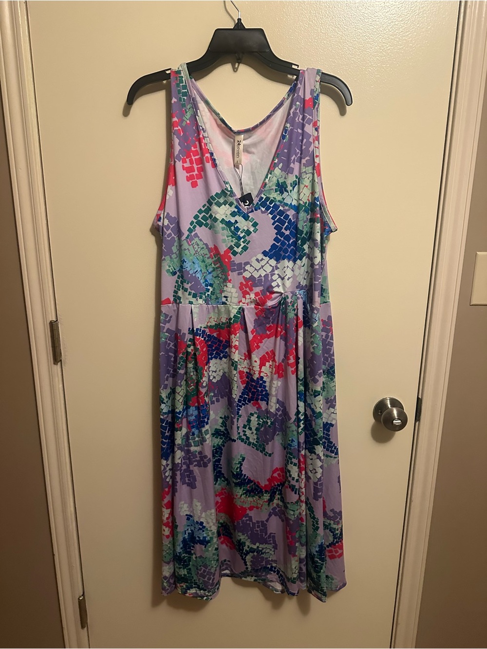 24/7 Comfort Apparel Lavender V-Neck Midi Dress with Multicolor Abstract Print